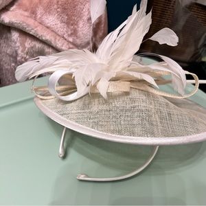 Fascinator- never worn